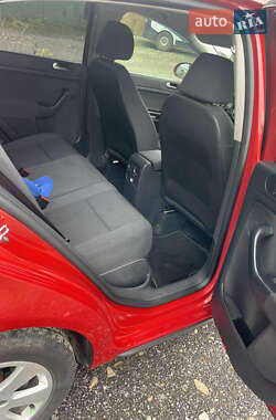 Хетчбек Volkswagen Golf Plus 2010 в 