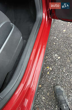 Хетчбек Volkswagen Golf Plus 2010 в 