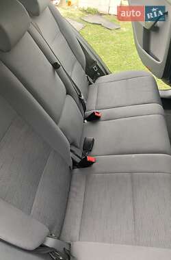 Хетчбек Volkswagen Golf Plus 2005 в 