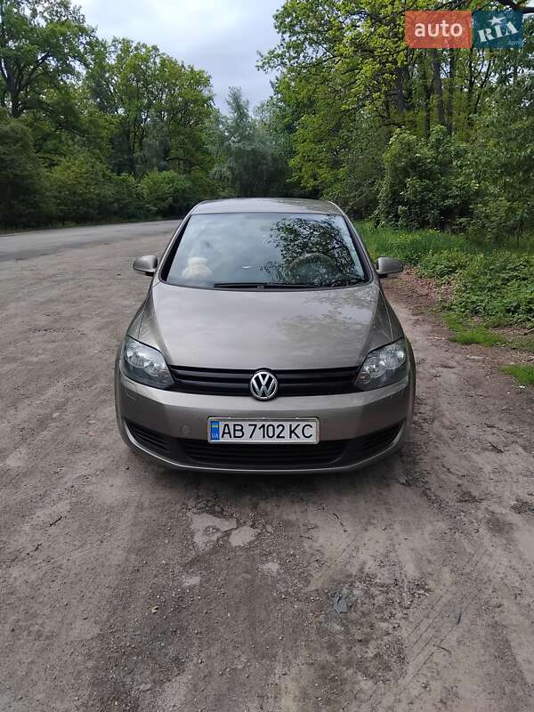 Volkswagen Golf Plus 2011