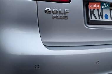 Хэтчбек Volkswagen Golf Plus 2006 в 