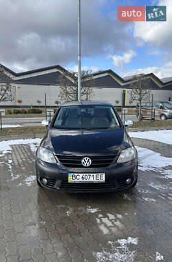Хэтчбек Volkswagen Golf Plus 2008 в 