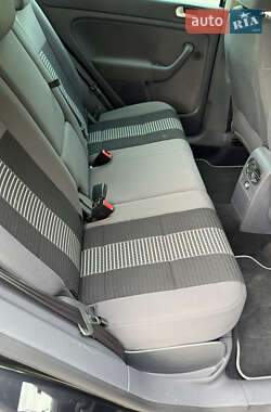 Хэтчбек Volkswagen Golf Plus 2009 в 