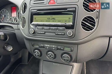 Хэтчбек Volkswagen Golf Plus 2009 в 