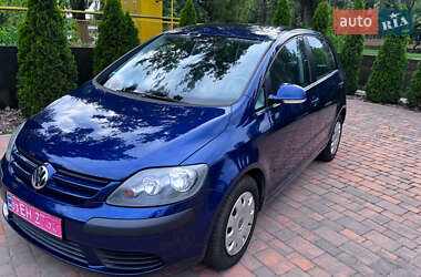 Хэтчбек Volkswagen Golf Plus 2005 в 