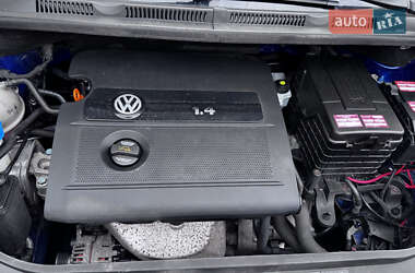 Хэтчбек Volkswagen Golf Plus 2005 в 