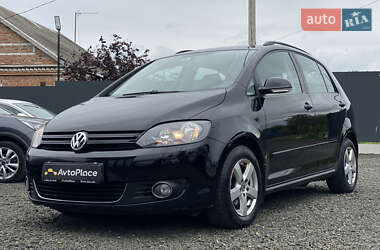 Хэтчбек Volkswagen Golf Plus 2009 в 