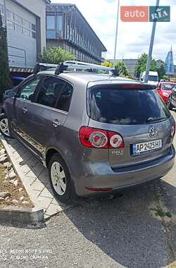 Хэтчбек Volkswagen Golf Plus 2010 в 