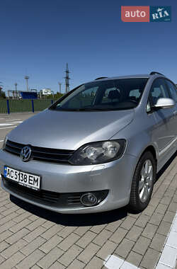Хетчбек Volkswagen Golf Plus 2009 в 