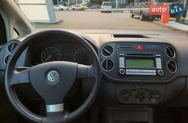 Хэтчбек Volkswagen Golf Plus 2007 в 