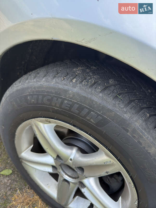 Хетчбек Volkswagen Golf Plus 2005 в Овручі