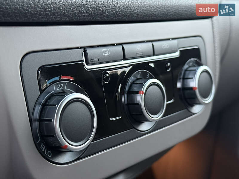 Хэтчбек Volkswagen Golf Plus 2010 в Львове