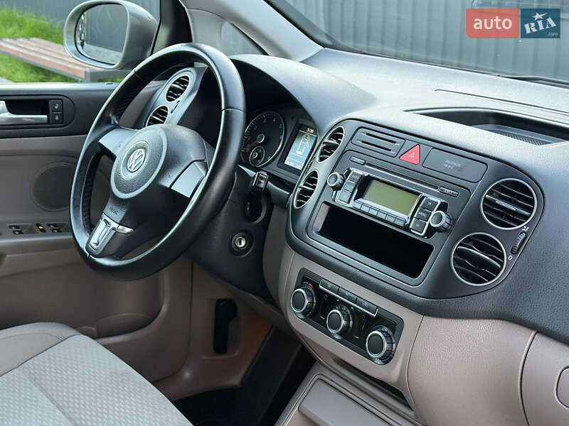 Хэтчбек Volkswagen Golf Plus 2010 в Львове