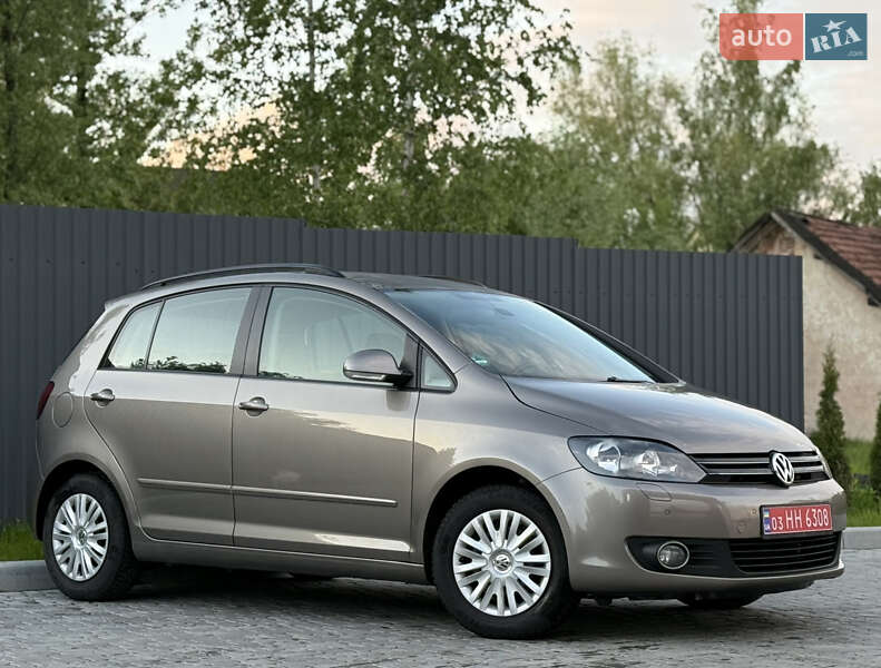 Хэтчбек Volkswagen Golf Plus 2010 в Львове