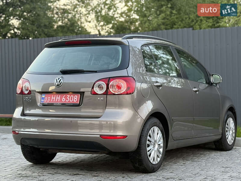 Хэтчбек Volkswagen Golf Plus 2010 в Львове