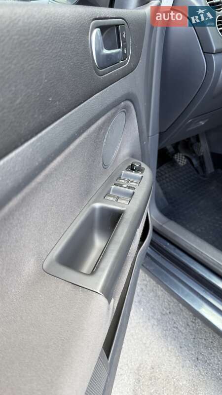 Хэтчбек Volkswagen Golf Plus 2006 в Умани фото 33 Хэтчбек Volkswagen Golf Plus 2006 в Умани