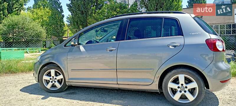 Хетчбек Volkswagen Golf Plus 2011 в Києві