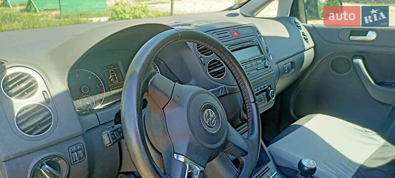 Хетчбек Volkswagen Golf Plus 2011 в Києві