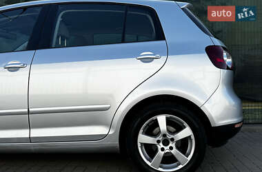 Хэтчбек Volkswagen Golf Plus 2006 в 
