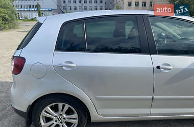 Хэтчбек Volkswagen Golf Plus 2006 в 
