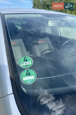 Хэтчбек Volkswagen Golf Plus 2006 в 