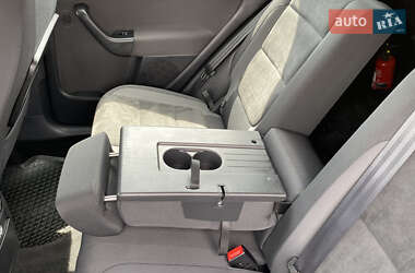 Хэтчбек Volkswagen Golf Plus 2009 в 
