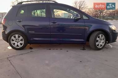 Хетчбек Volkswagen Golf Plus 2009 в 