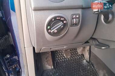 Хетчбек Volkswagen Golf Plus 2009 в 