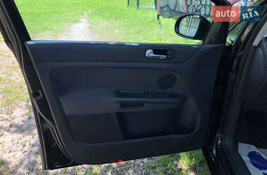 Хетчбек Volkswagen Golf Plus 2007 в 
