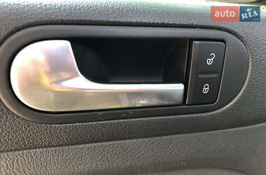Хетчбек Volkswagen Golf Plus 2007 в 