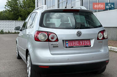 Хэтчбек Volkswagen Golf Plus 2009 в 