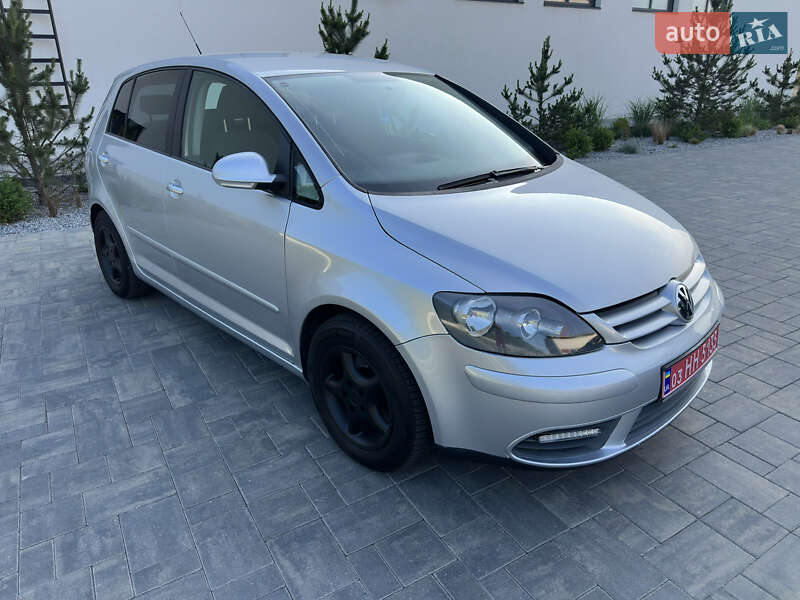 Хетчбек Volkswagen Golf Plus 2008 в Луцьку