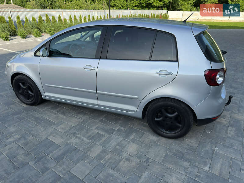 Хетчбек Volkswagen Golf Plus 2008 в Луцьку