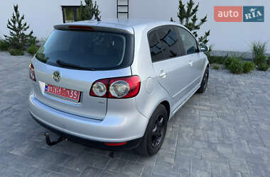 Хетчбек Volkswagen Golf Plus 2008 в 