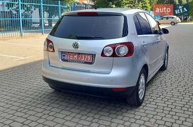 Хэтчбек Volkswagen Golf Plus 2008 в 