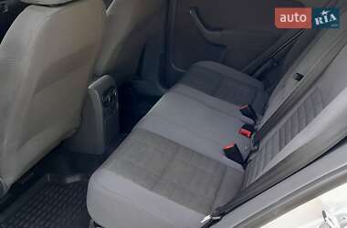 Хэтчбек Volkswagen Golf Plus 2008 в 