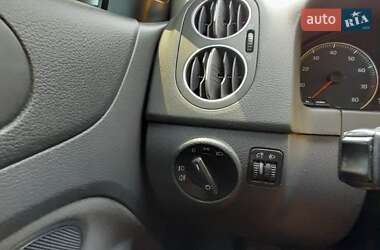 Хэтчбек Volkswagen Golf Plus 2008 в 