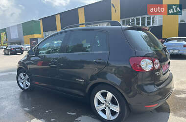Хэтчбек Volkswagen Golf Plus 2009 в 