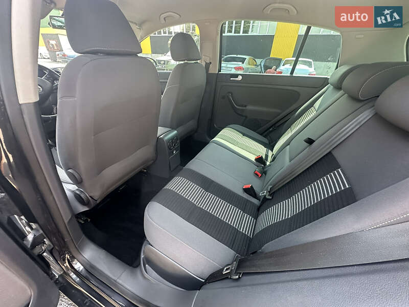Хетчбек Volkswagen Golf Plus 2009 в Ніжині