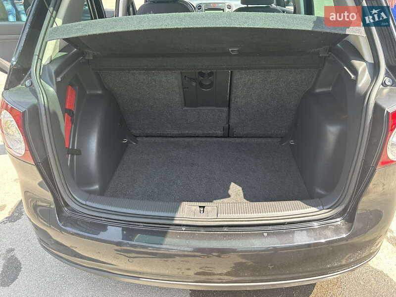 Хетчбек Volkswagen Golf Plus 2009 в Ніжині