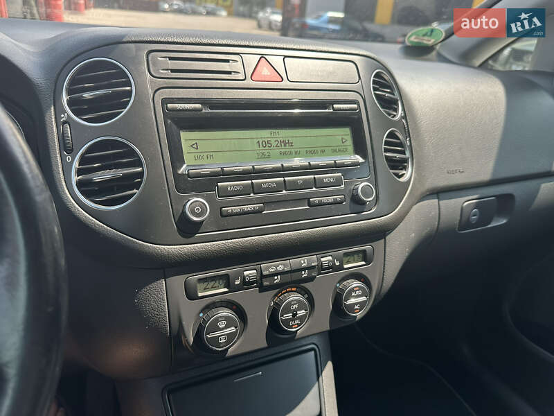 Хетчбек Volkswagen Golf Plus 2009 в Ніжині
