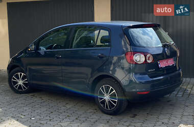 Хэтчбек Volkswagen Golf Plus 2005 в 