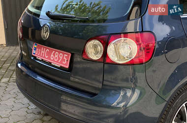 Хэтчбек Volkswagen Golf Plus 2005 в 