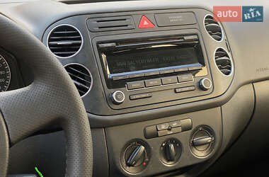 Хэтчбек Volkswagen Golf Plus 2005 в 