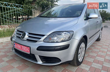 Хетчбек Volkswagen Golf Plus 2006 в Хоролі