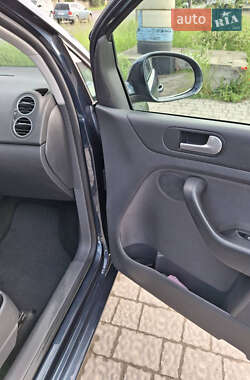 Хэтчбек Volkswagen Golf Plus 2007 в 