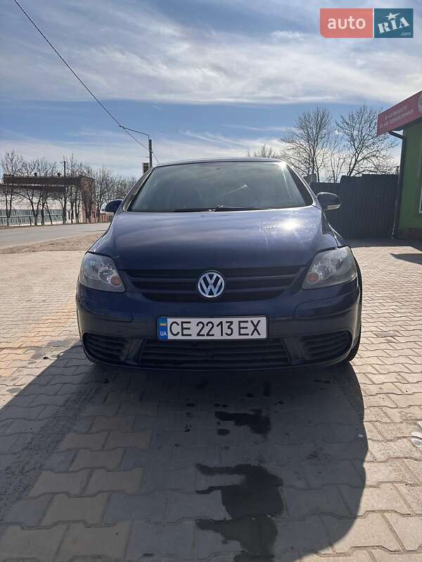 Хетчбек Volkswagen Golf Plus 2006 в Новодністровську