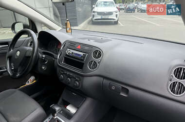 Хэтчбек Volkswagen Golf Plus 2008 в 