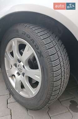 Хэтчбек Volkswagen Golf Plus 2008 в 