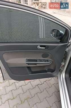 Хэтчбек Volkswagen Golf Plus 2008 в 